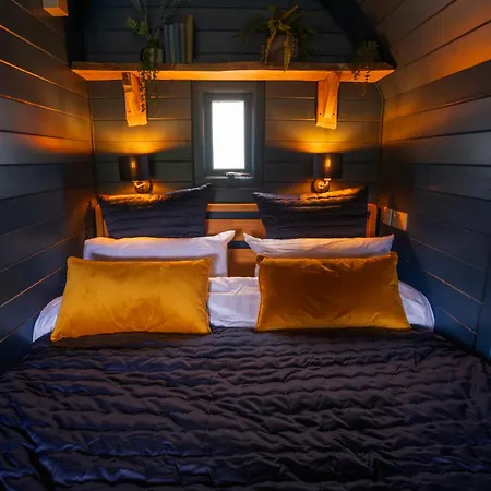 Kingswood Lodges Fort William Extérieur photo