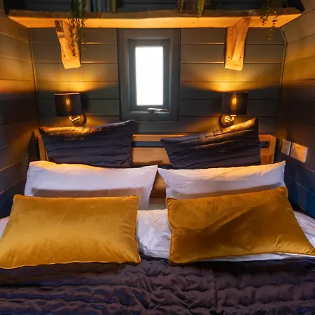 Kingswood Lodges Fort William Extérieur photo